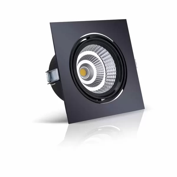 4186384931777 965 kare 53727.jpg